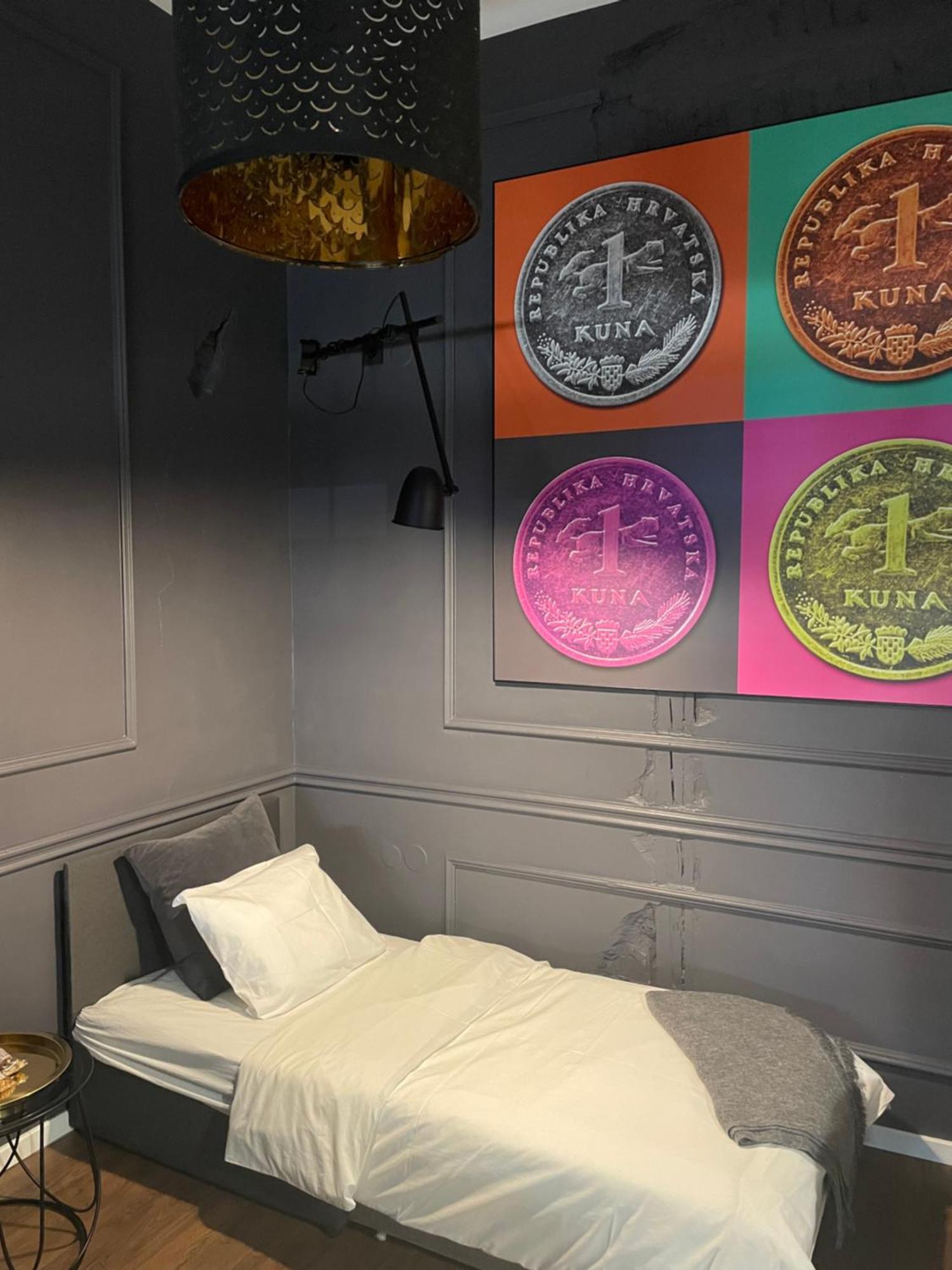 Studio Apartment Lubynski In Center Of Zagreb Luaran gambar